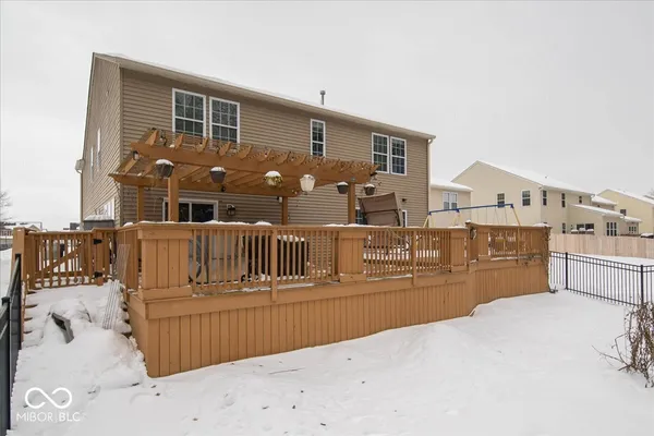 $480,000 | 2940 Treehouse Pass, Greenwood, IN 46143