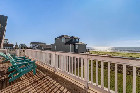 $1,185,000 | 21239 Gulf Drive, Galveston, TX 77554