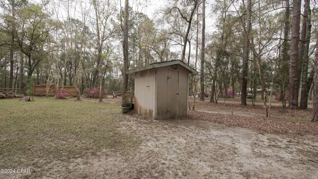 $975,000 | 3640 Lucianne Road, Vernon, FL 32462