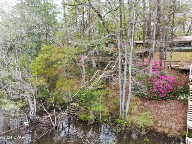 $975,000 | 3640 Lucianne Road, Vernon, FL 32462