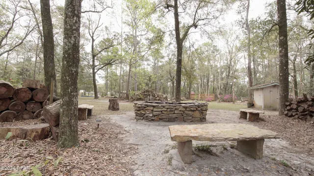 $975,000 | 3640 Lucianne Road, Vernon, FL 32462