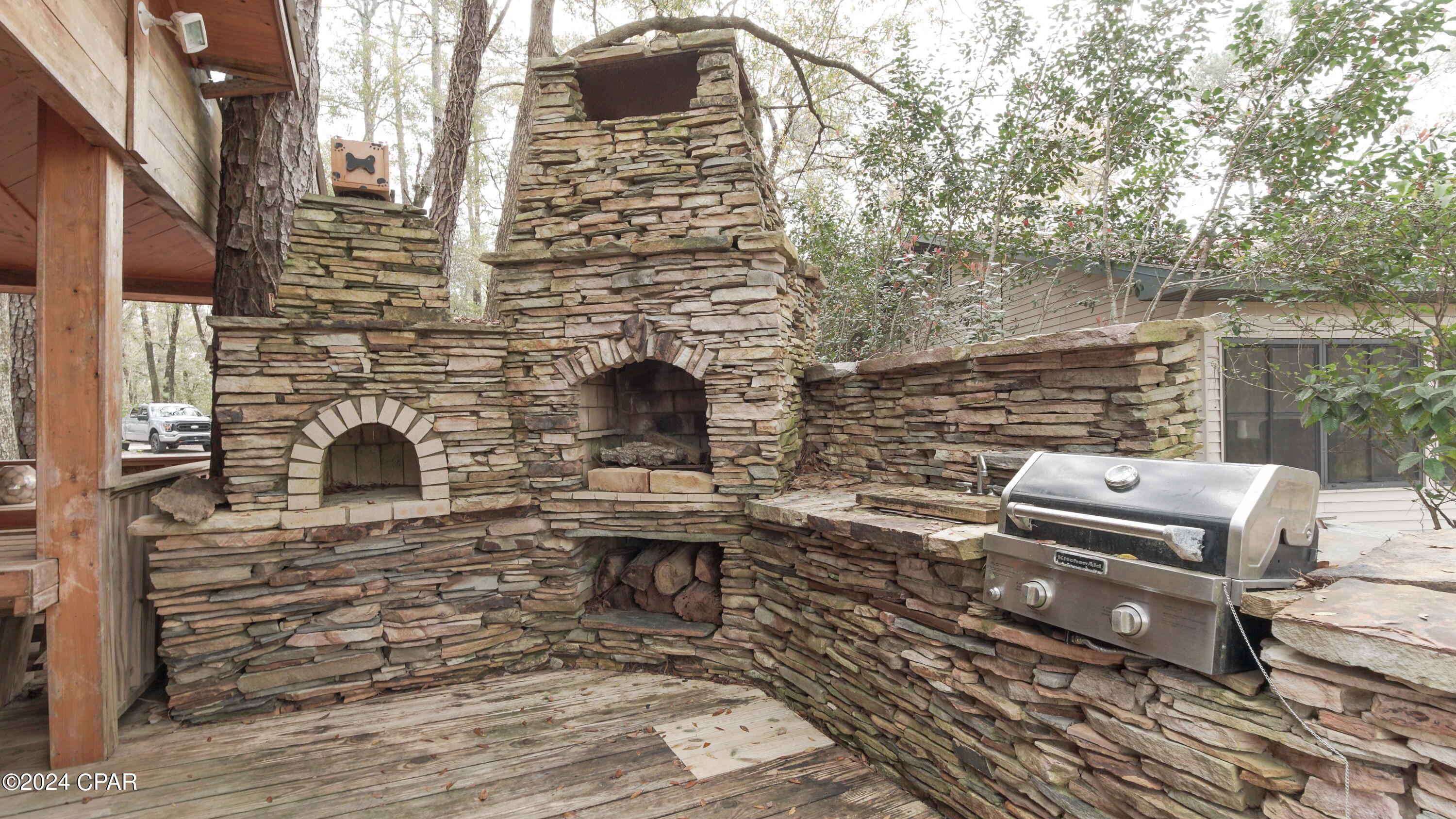 3640 Lucianne Road Vernon, FL 32462 - Photo 15 of 116