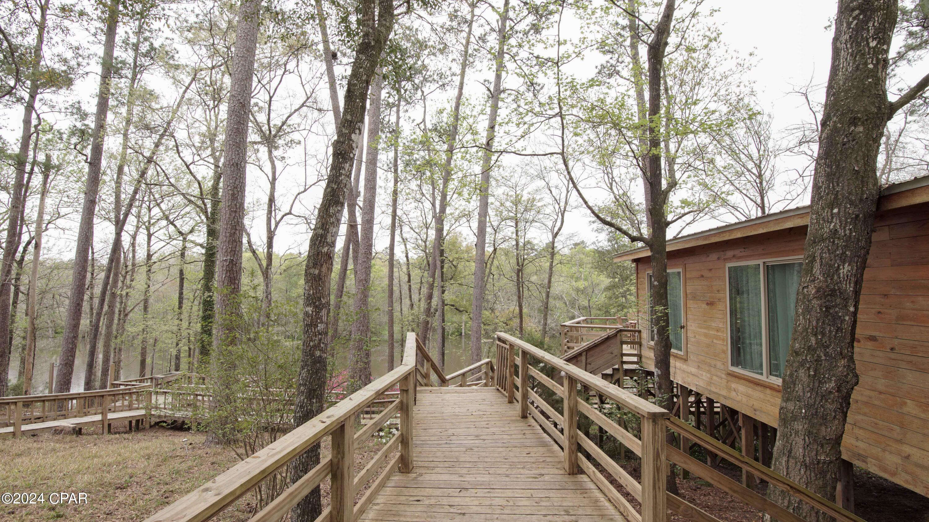 3640 Lucianne Road Vernon, FL 32462 - Photo 16 of 116