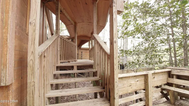 $975,000 | 3640 Lucianne Road, Vernon, FL 32462