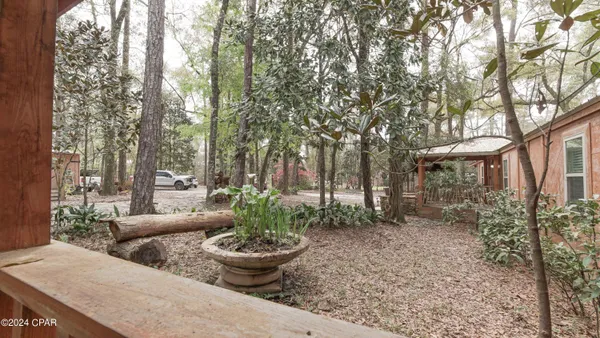 $975,000 | 3640 Lucianne Road, Vernon, FL 32462