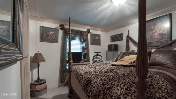 $975,000 | 3640 Lucianne Road, Vernon, FL 32462