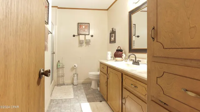 $975,000 | 3640 Lucianne Road, Vernon, FL 32462