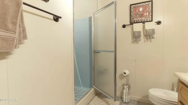 $975,000 | 3640 Lucianne Road, Vernon, FL 32462