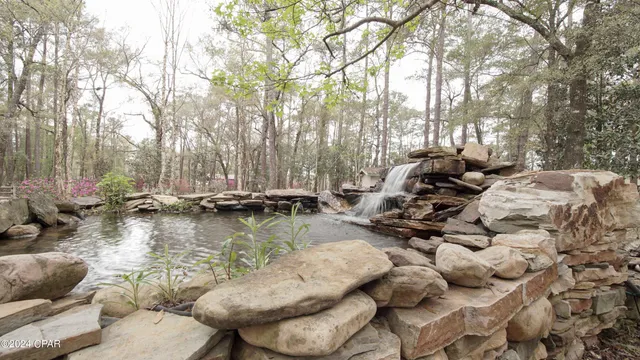 $975,000 | 3640 Lucianne Road, Vernon, FL 32462