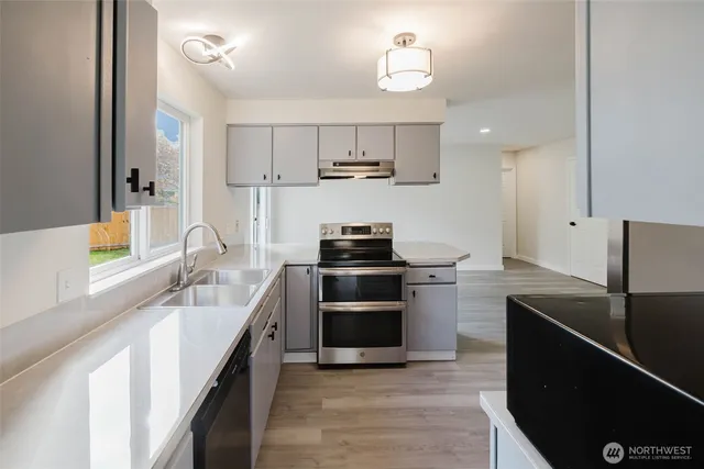 $599,900 | 19546 23rd Avenue Northeast, Poulsbo, WA 98370