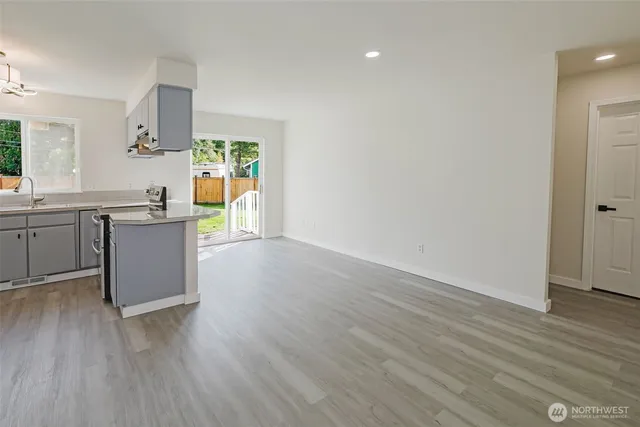 $599,900 | 19546 23rd Avenue Northeast, Poulsbo, WA 98370