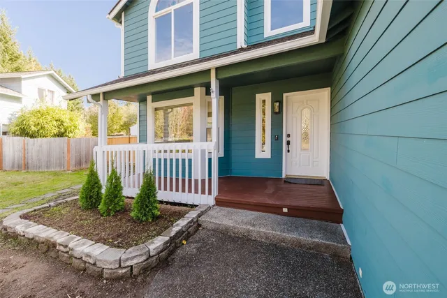 $599,900 | 19546 23rd Avenue Northeast, Poulsbo, WA 98370