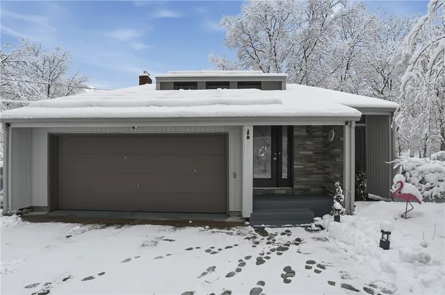 $695,000 | 6 Cross Street, Seekonk, MA 02771