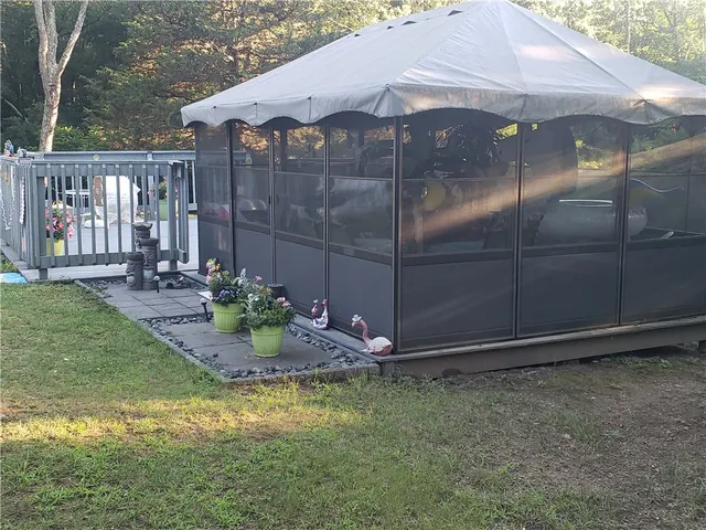 $695,000 | 6 Cross Street, Seekonk, MA 02771