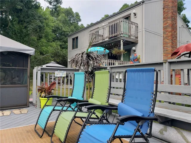 $695,000 | 6 Cross Street, Seekonk, MA 02771