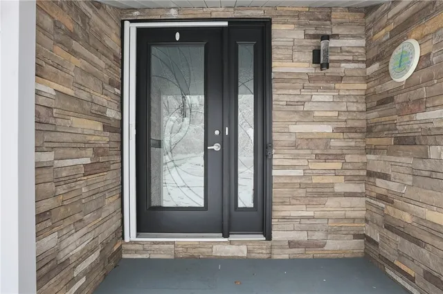 $695,000 | 6 Cross Street, Seekonk, MA 02771