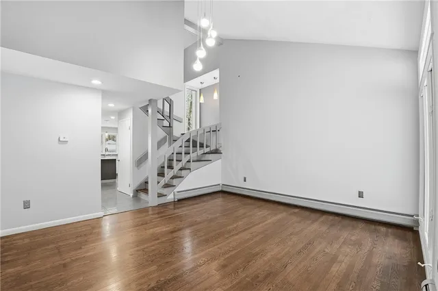 $695,000 | 6 Cross Street, Seekonk, MA 02771