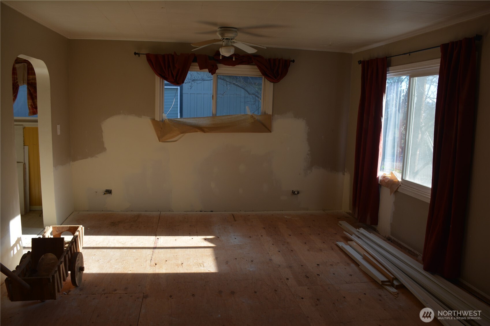 704 West 5th Street Cle Elum, WA 98922 - Photo 5 of 15