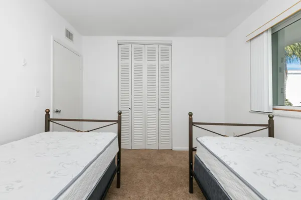 $2,500 | 2700 Banyan Road, Unit 23, Boca Raton, FL 33432