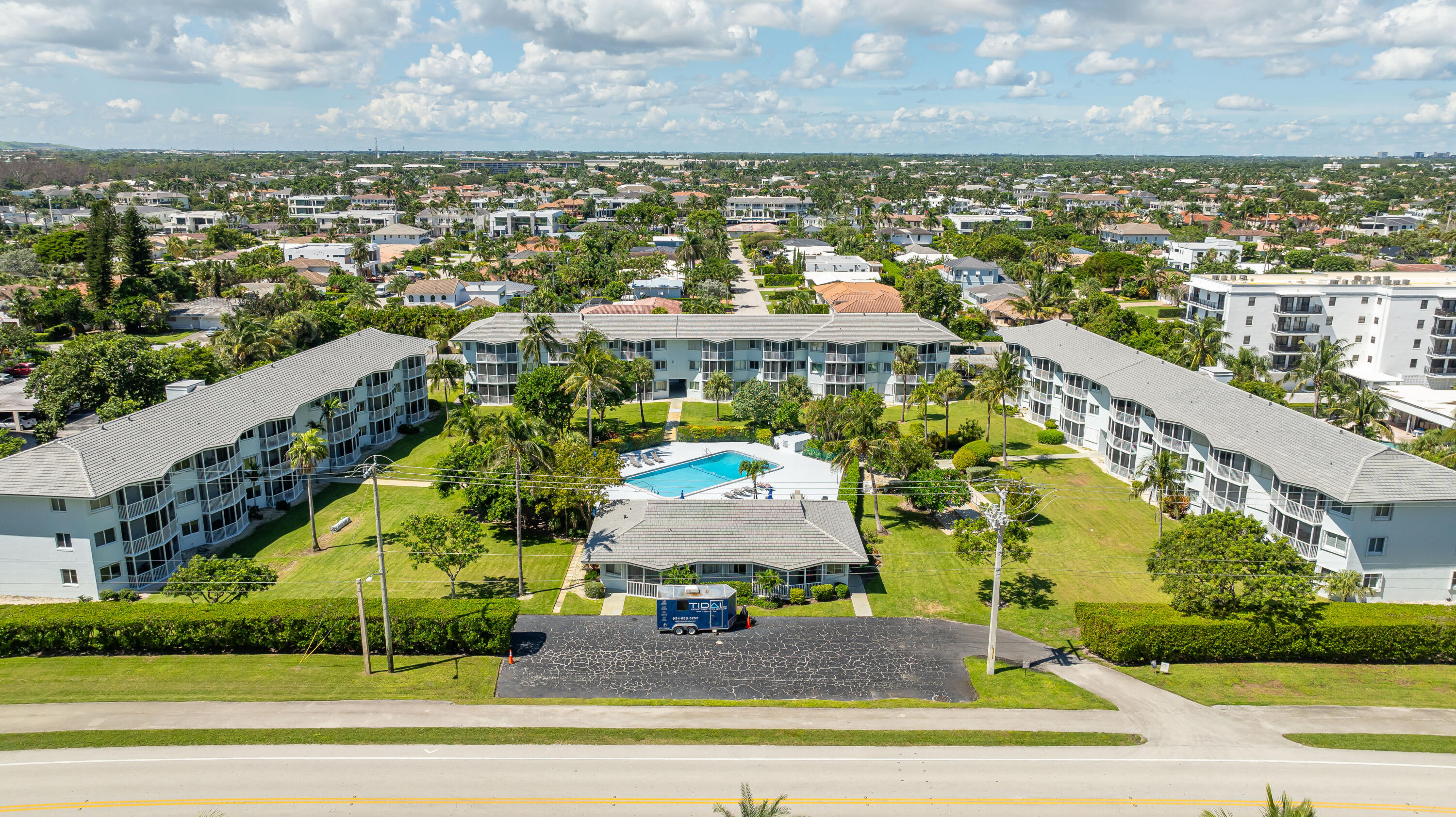 2700 Banyan Road, Unit 23 Boca Raton, FL 33432 - Photo 23 of 31 DJI_0348