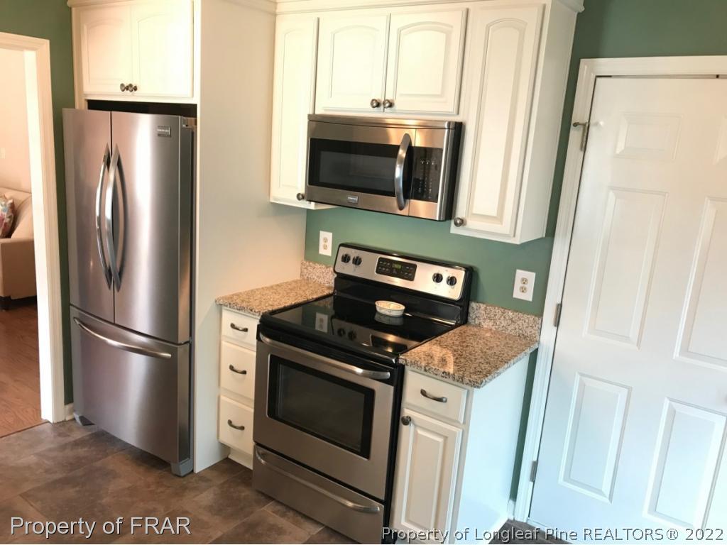 181 East 12 Oaks Road Raeford, NC 28376 - Photo 9 of 18 Gallery Image 9