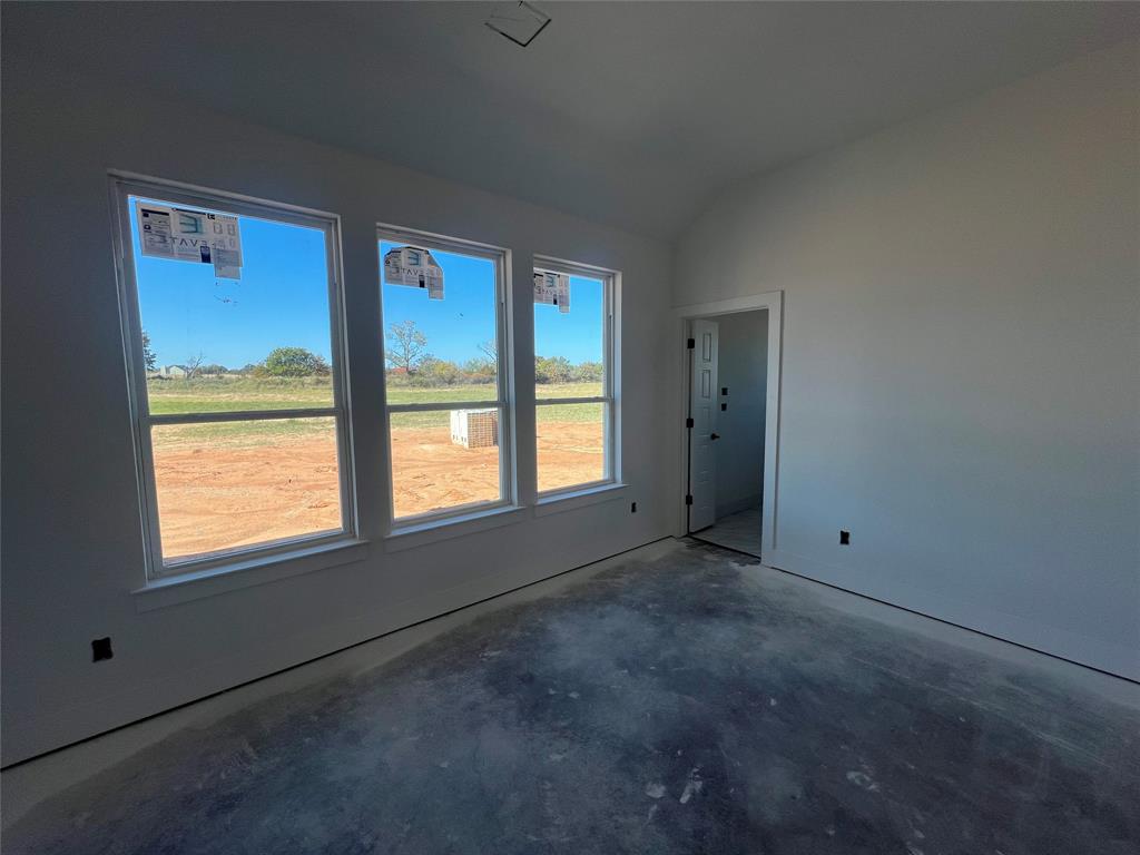 109 Cattleman Drive Springtown, TX 76082 - Photo 9 of 12