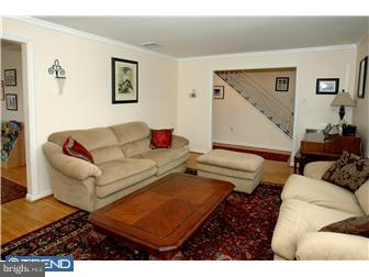 1385 Foster Road Warminster, PA 18974 - Photo 5 of 12 Gallery Image 5