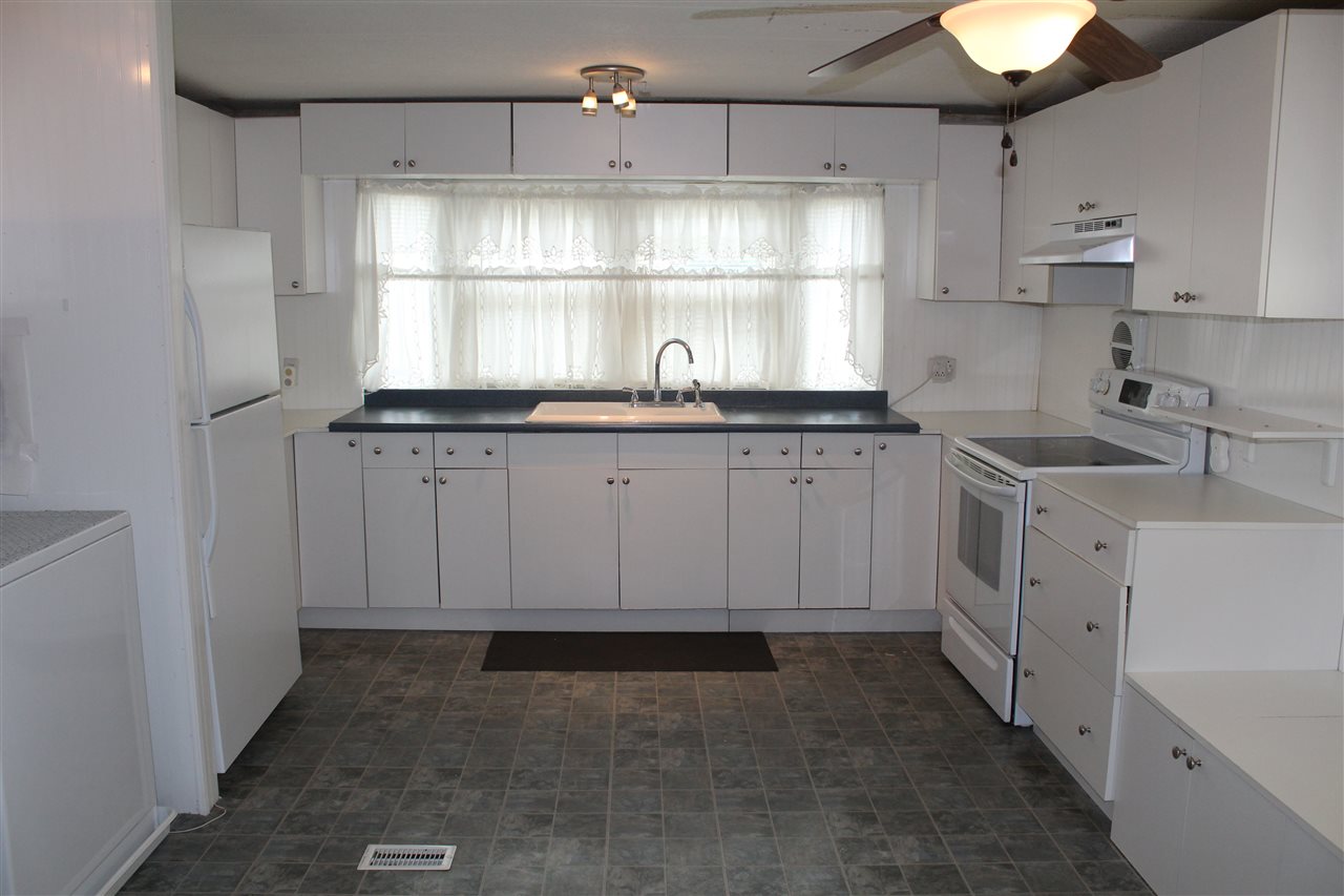 35 Crosswind Lane Rochester, NH 03867 - Photo 2 of 19