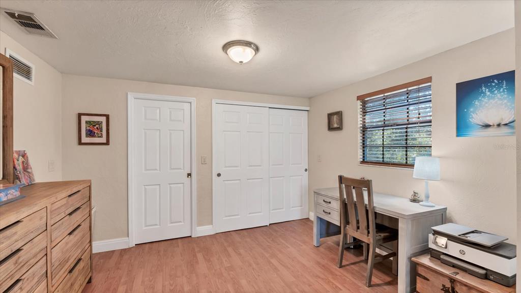 5237 Turtle Creek Lane Sarasota, FL 34232 - Photo 14 of 52