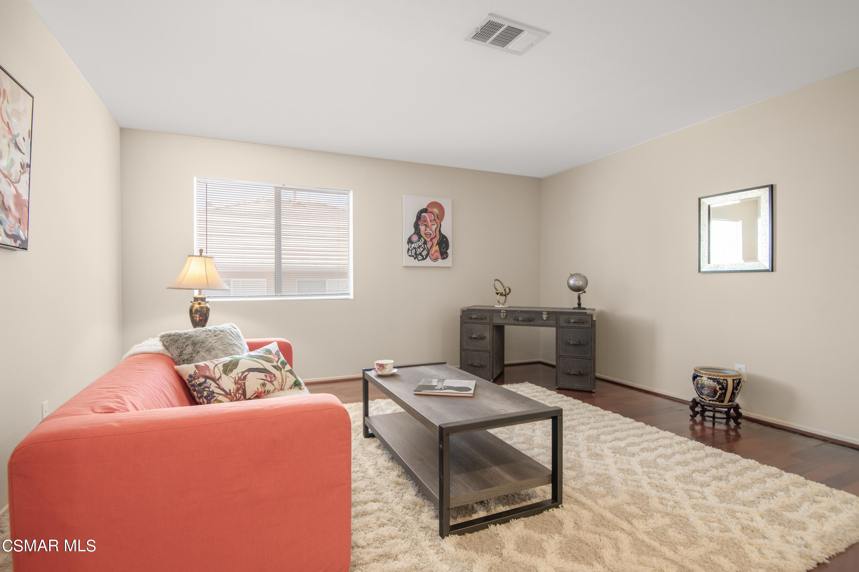 32645 The Old Road Castaic, CA 91384 - Photo 14 of 32 a living room with furniture
