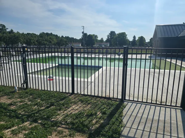 $98,500 | 26 Traveler Drive Northwest, Sparta, MI 49345