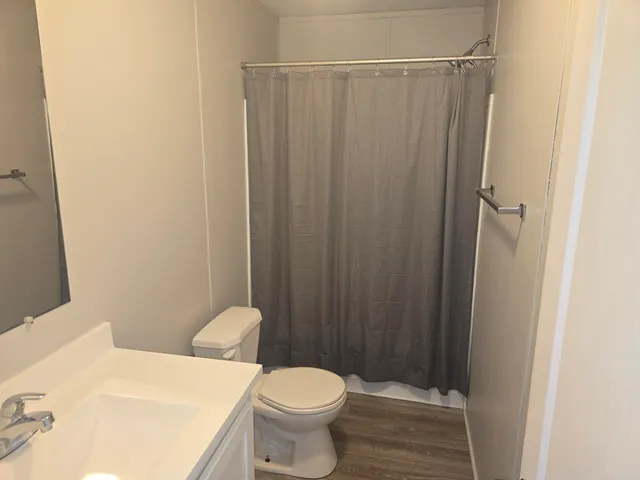 $98,500 | 26 Traveler Drive Northwest, Sparta, MI 49345