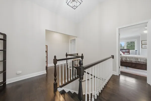 $415,900 | 1840 Golfview Drive, Bartlett, IL 60103