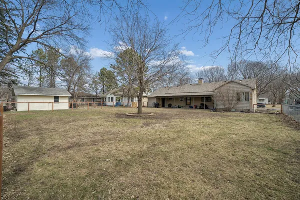 $179,900 | 409 North Prairie Street, Sherburn, MN 56171