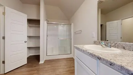 $379,485 | 541 West Bluebird Street, Gardner, KS 66030