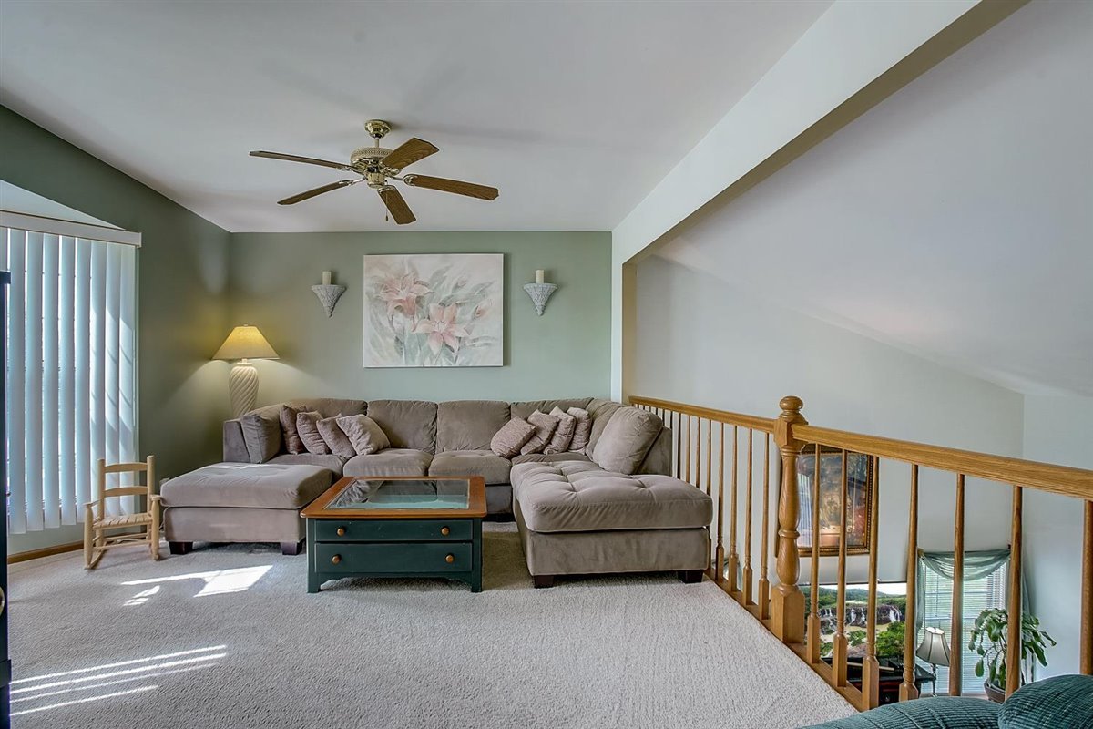 965 Manchester Road Lake Zurich, IL 60047 - Photo 12 of 34