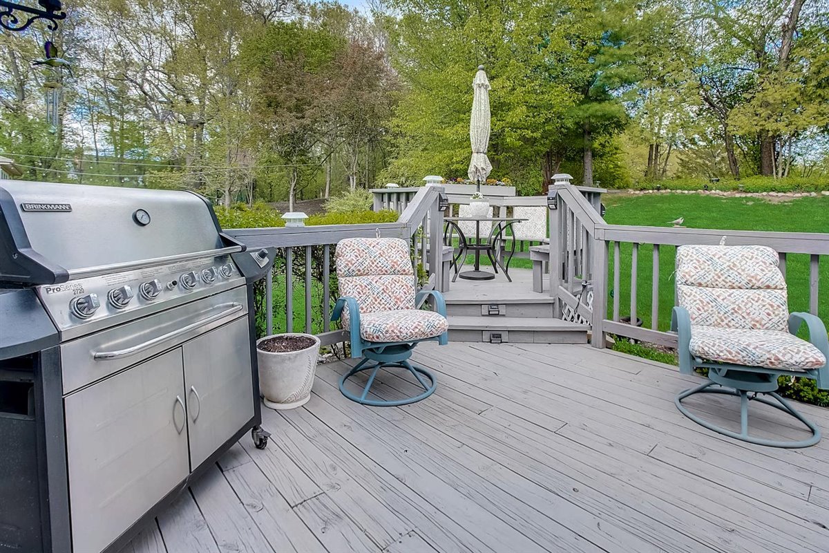 965 Manchester Road Lake Zurich, IL 60047 - Photo 26 of 34