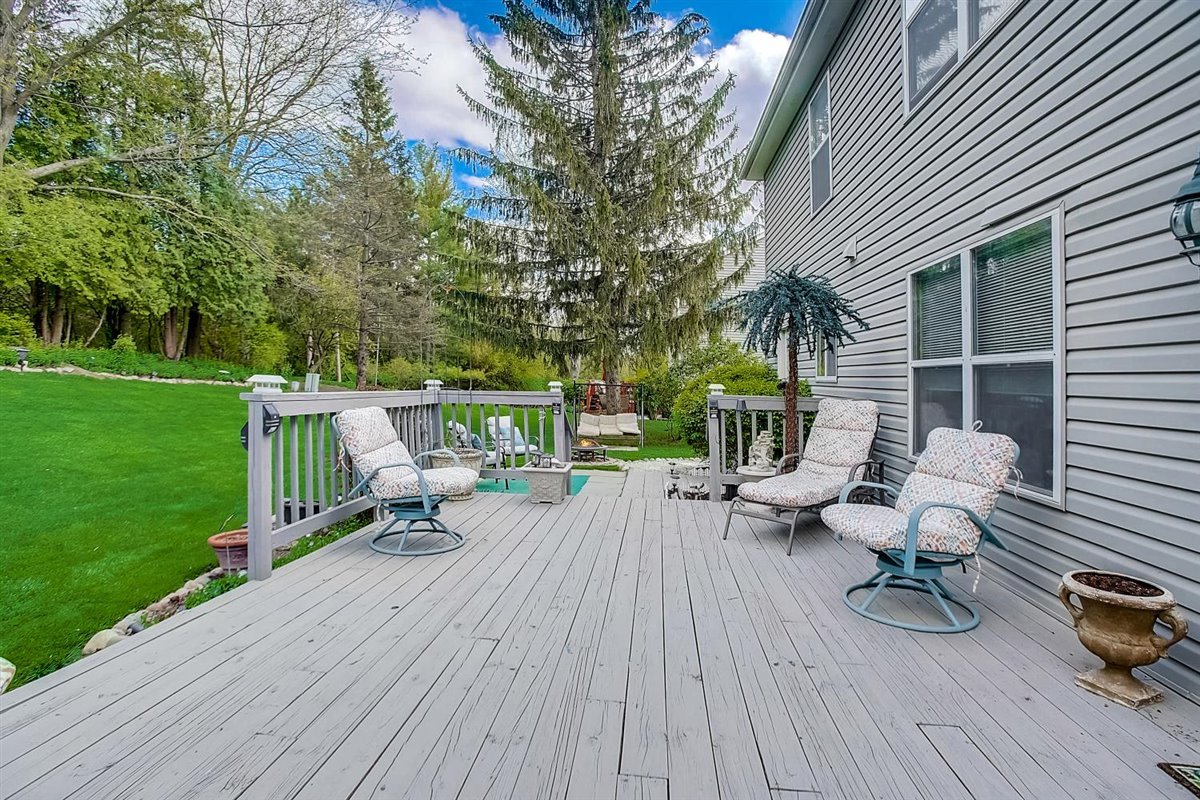 965 Manchester Road Lake Zurich, IL 60047 - Photo 27 of 34