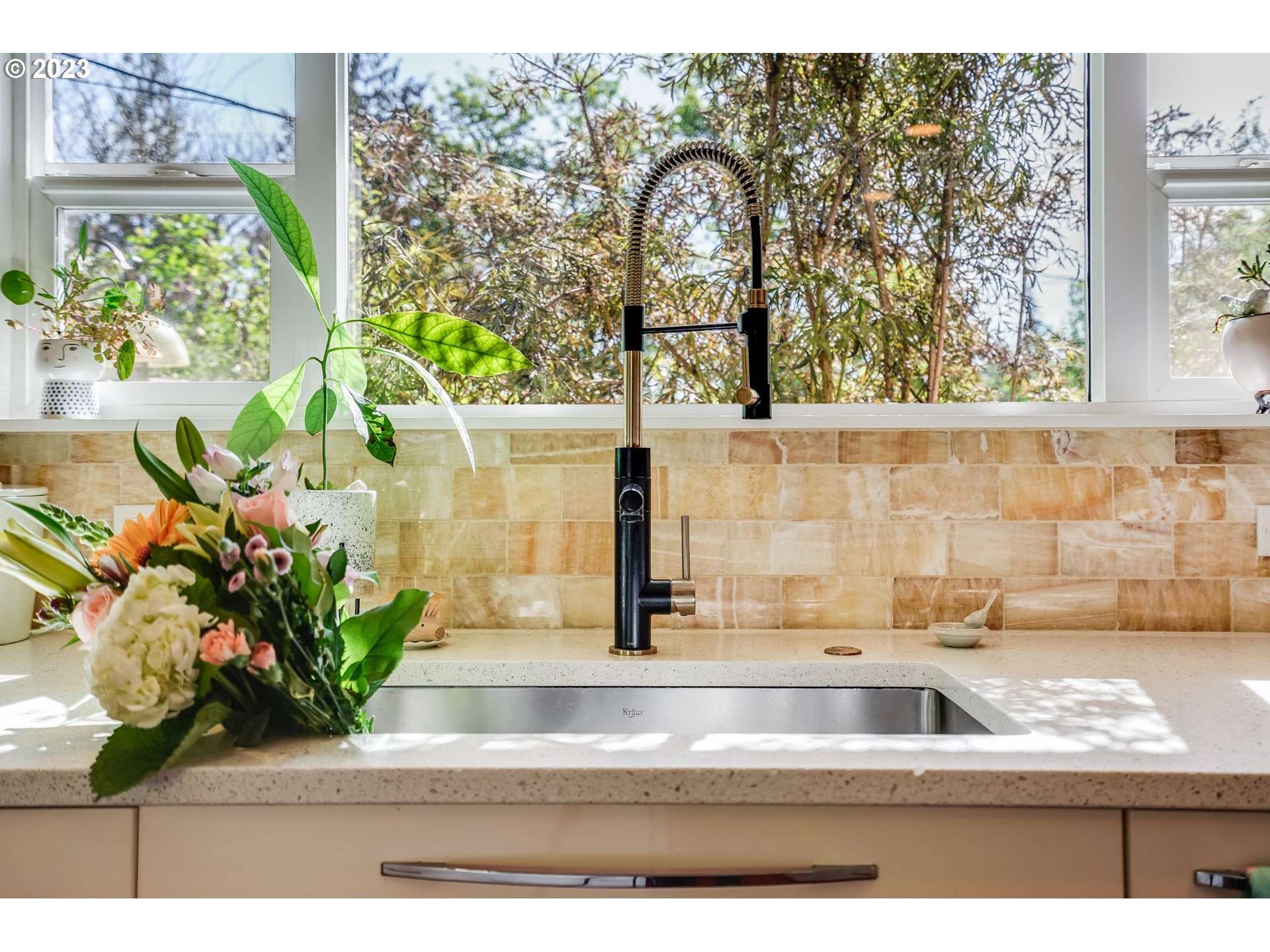 644 South Palatine Hill Road Portland, OR 97219 - Photo 8 of 46 a view of a flower pot