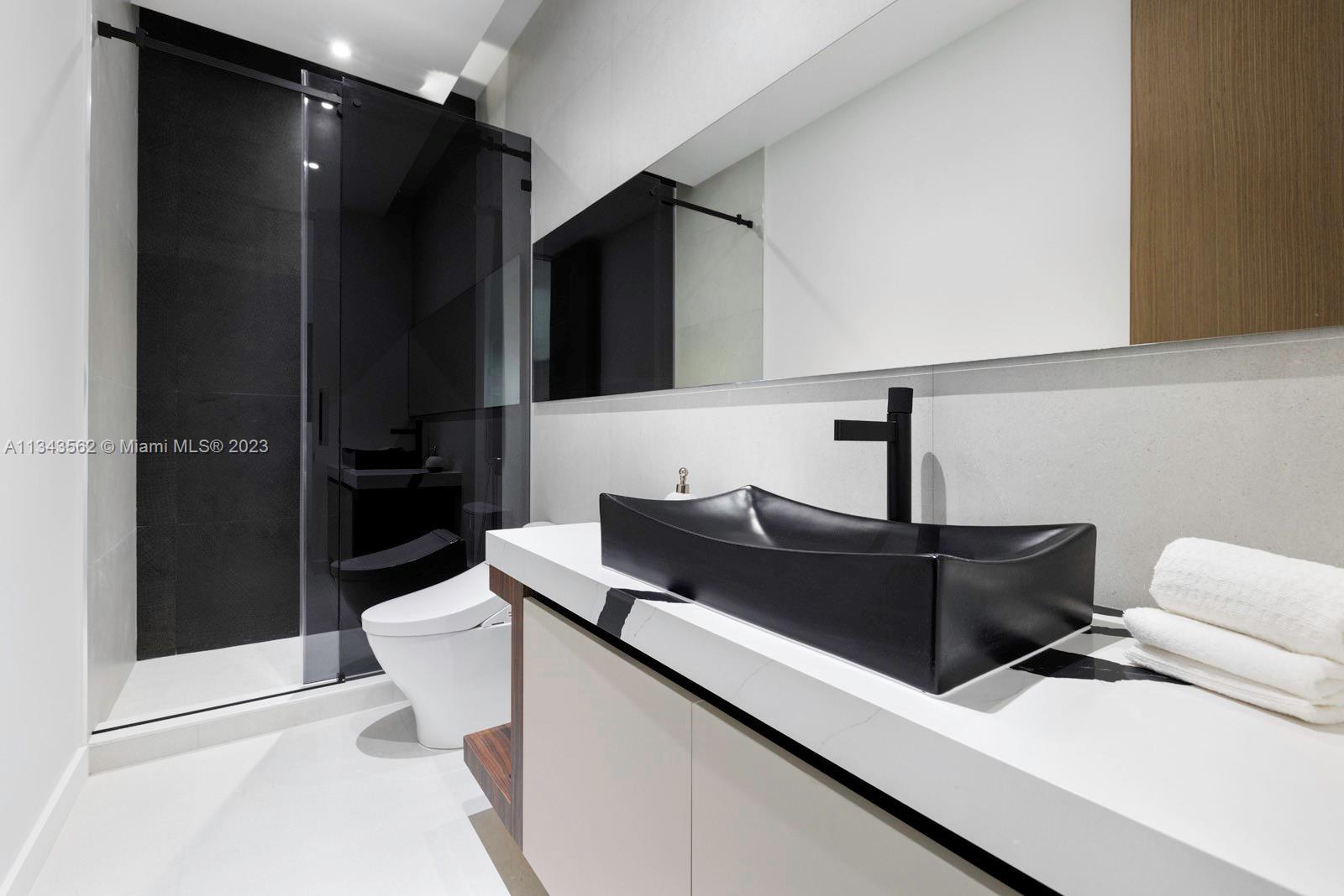 64 Andros Road Key Largo, FL 33037 - Photo 19 of 28