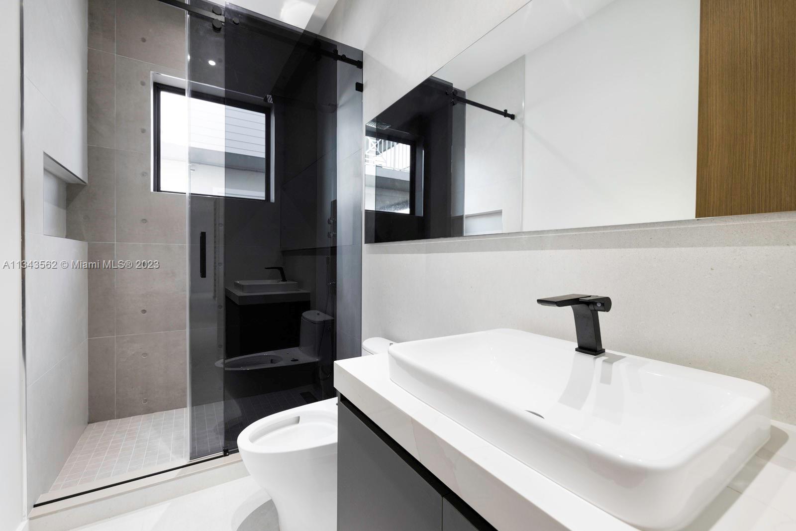 64 Andros Road Key Largo, FL 33037 - Photo 10 of 28