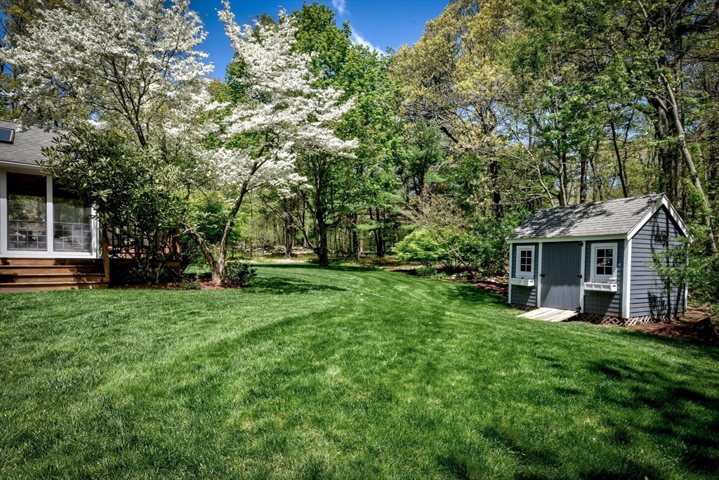 3 Bridle Path Sherborn, MA 01770 - Photo 4 of 42 Gallery Image 4