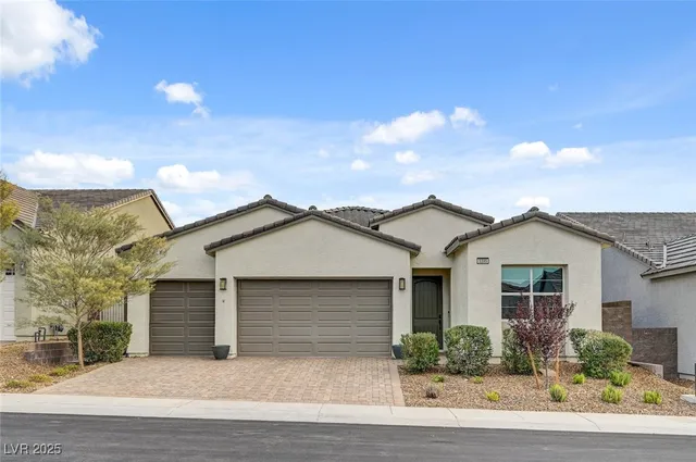 $3,820 | 3395 Stone View Avenue, Henderson, NV 89044