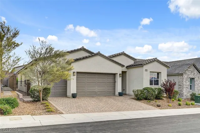 $3,820 | 3395 Stone View Avenue, Henderson, NV 89044