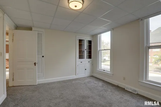 $189,000 | 400 South 16th Street, Quincy, IL 62301