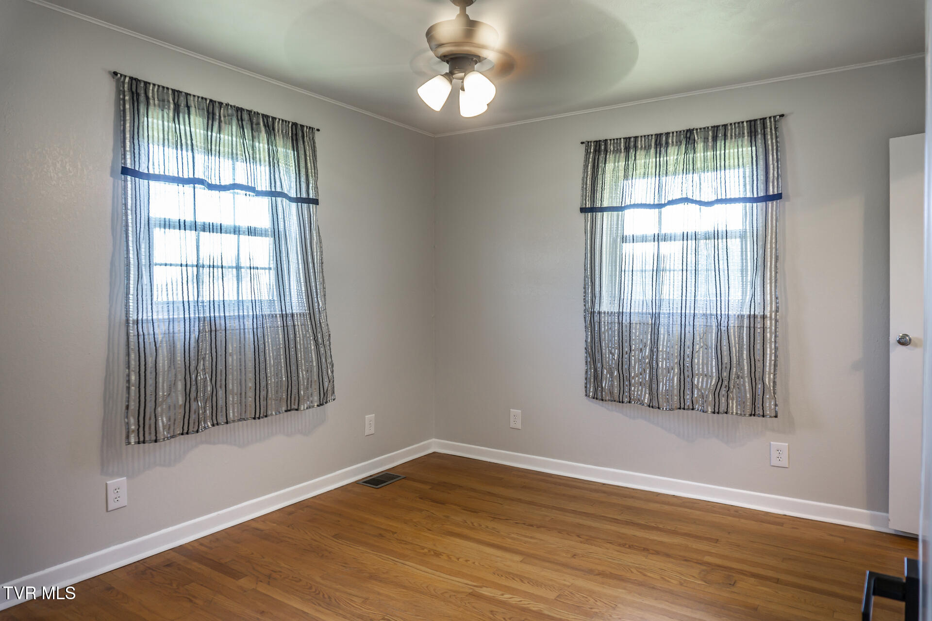 970 Sioux Trail Greeneville, TN 37743 - Photo 29 of 66 970SiouxTrailG_025