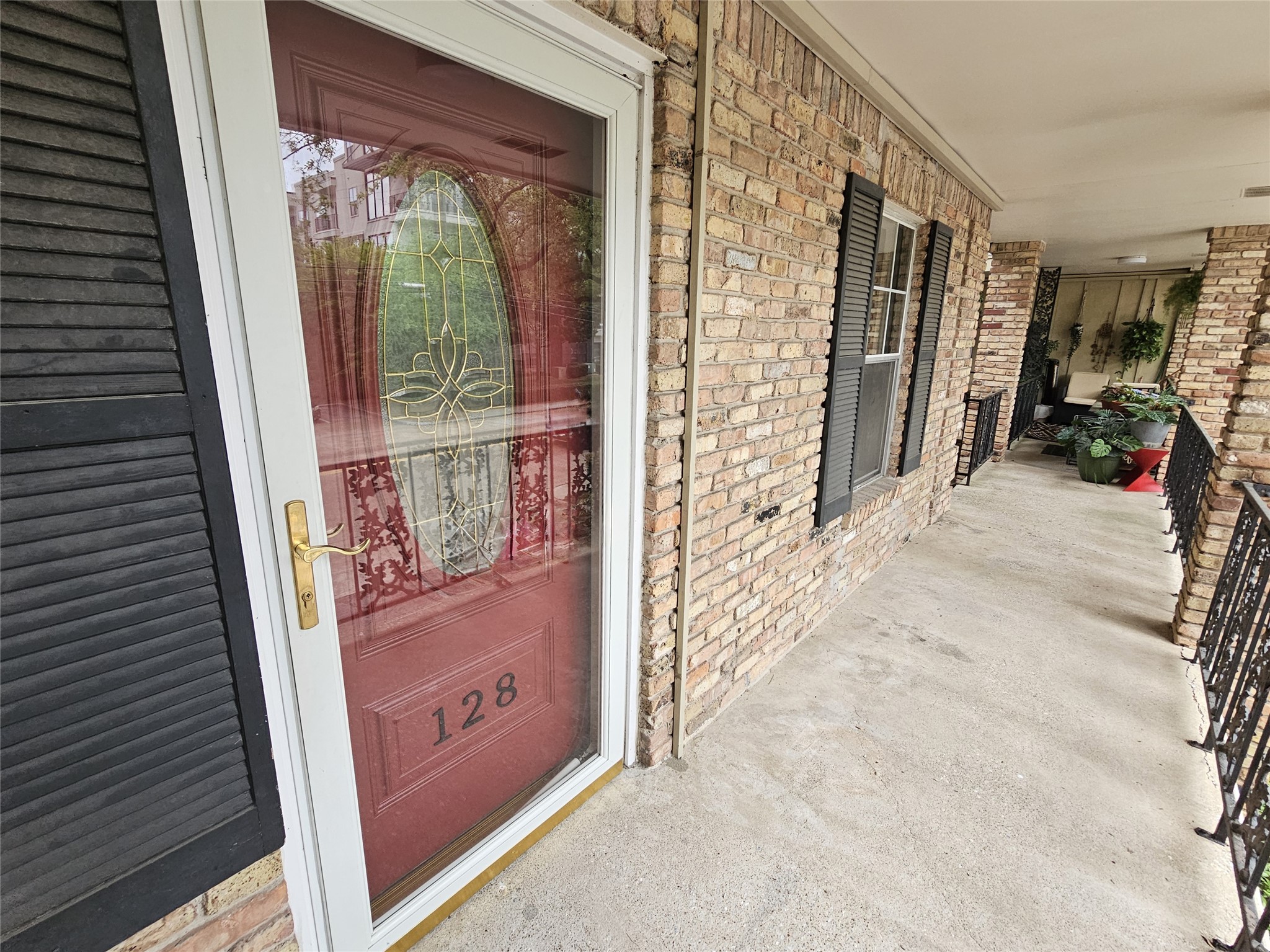 3224 Timmons Lane, Unit 128 Houston, TX 77027 - Photo 3 of 34
