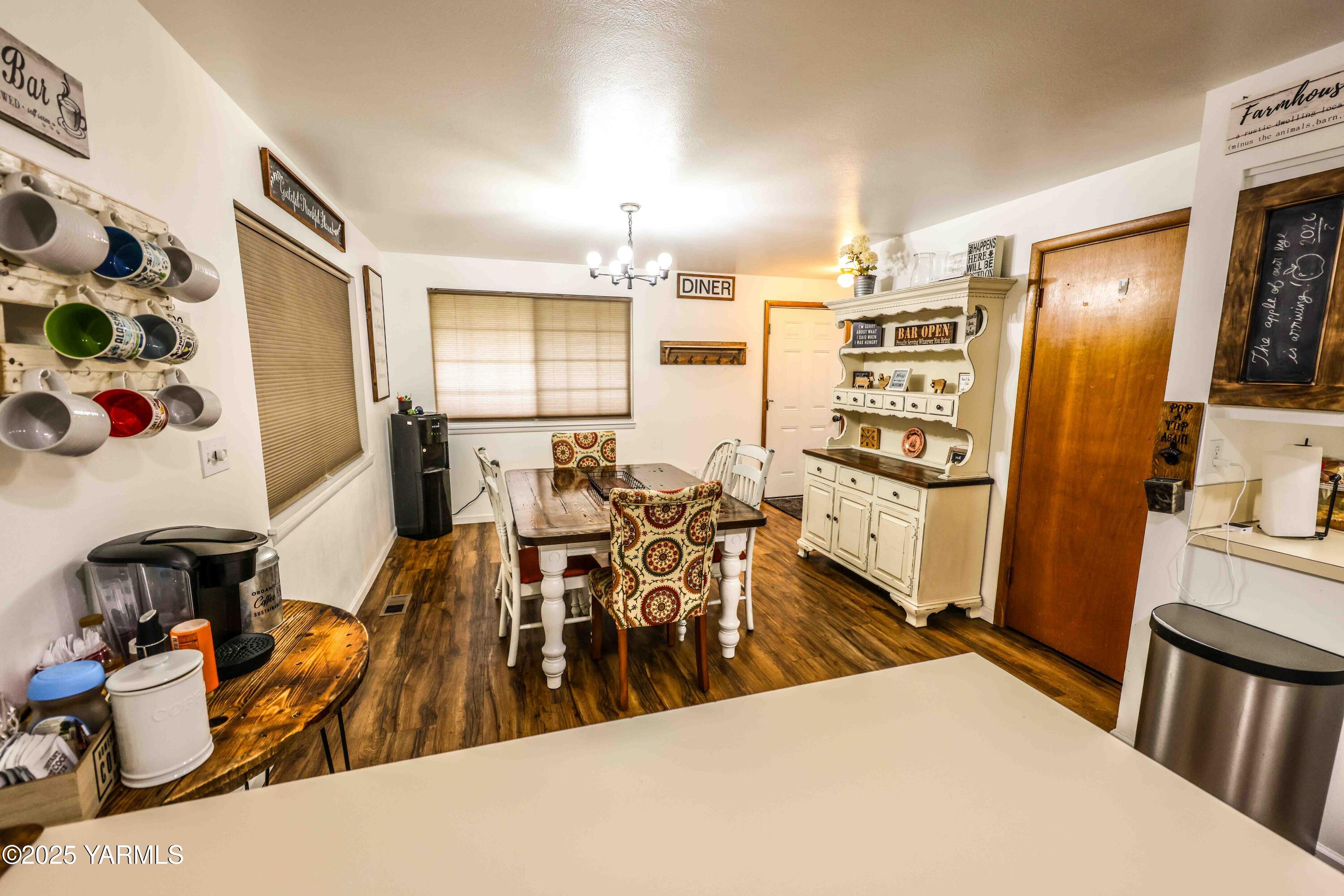 1118 South 44th Avenue Yakima, WA 98908 - Photo 23 of 29 Kitchen
