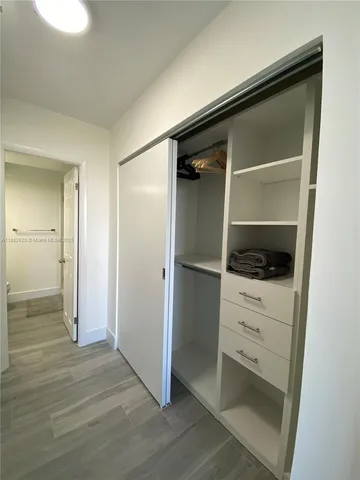 $3,400 | 20515 East Country Club Drive, Unit 549, Aventura, FL 33180