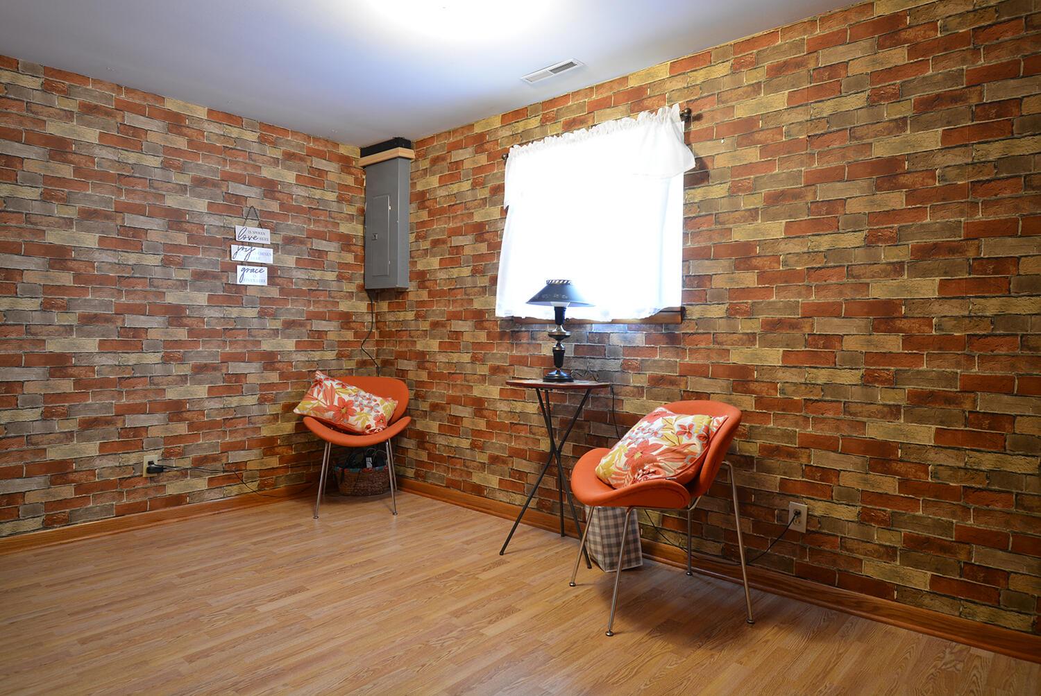 1747 Baltimore Road Northwest Lancaster, OH 43130 - Photo 17 of 29 KMB_7555